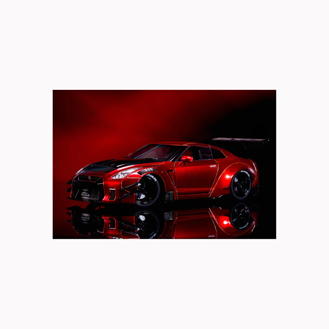 Pink Slips Nissan GT-R (R35) Liberty Walk, 1:18 Scale Vehicle (Wave 5)