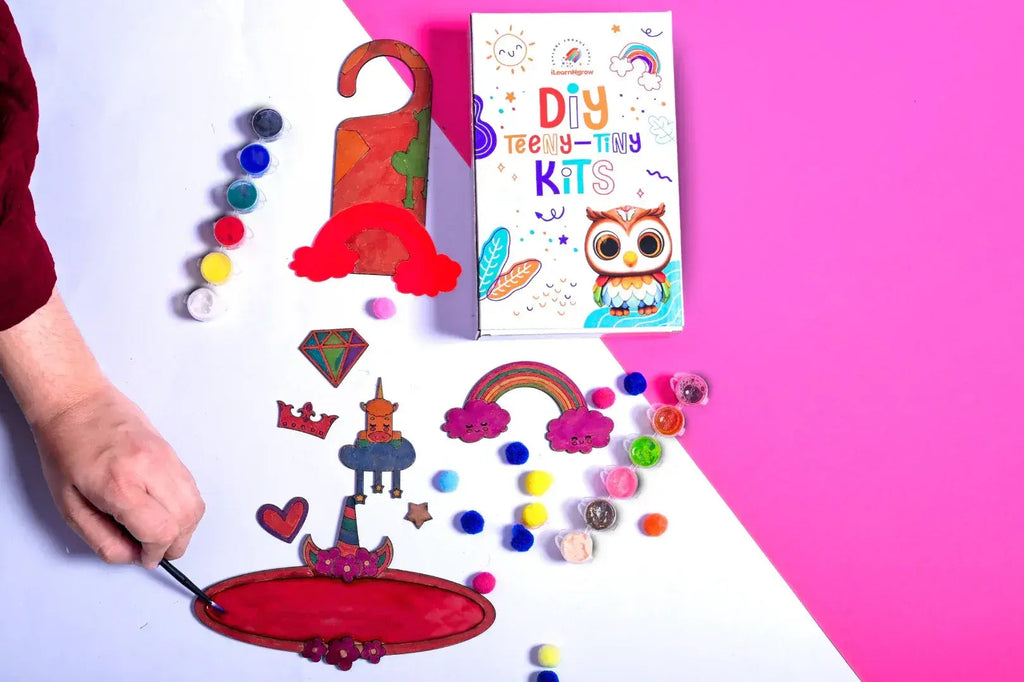 iLearnNGrow Teeny Tiny DIY Unicorn Name Plate Kit & Door Knob Craft Kit