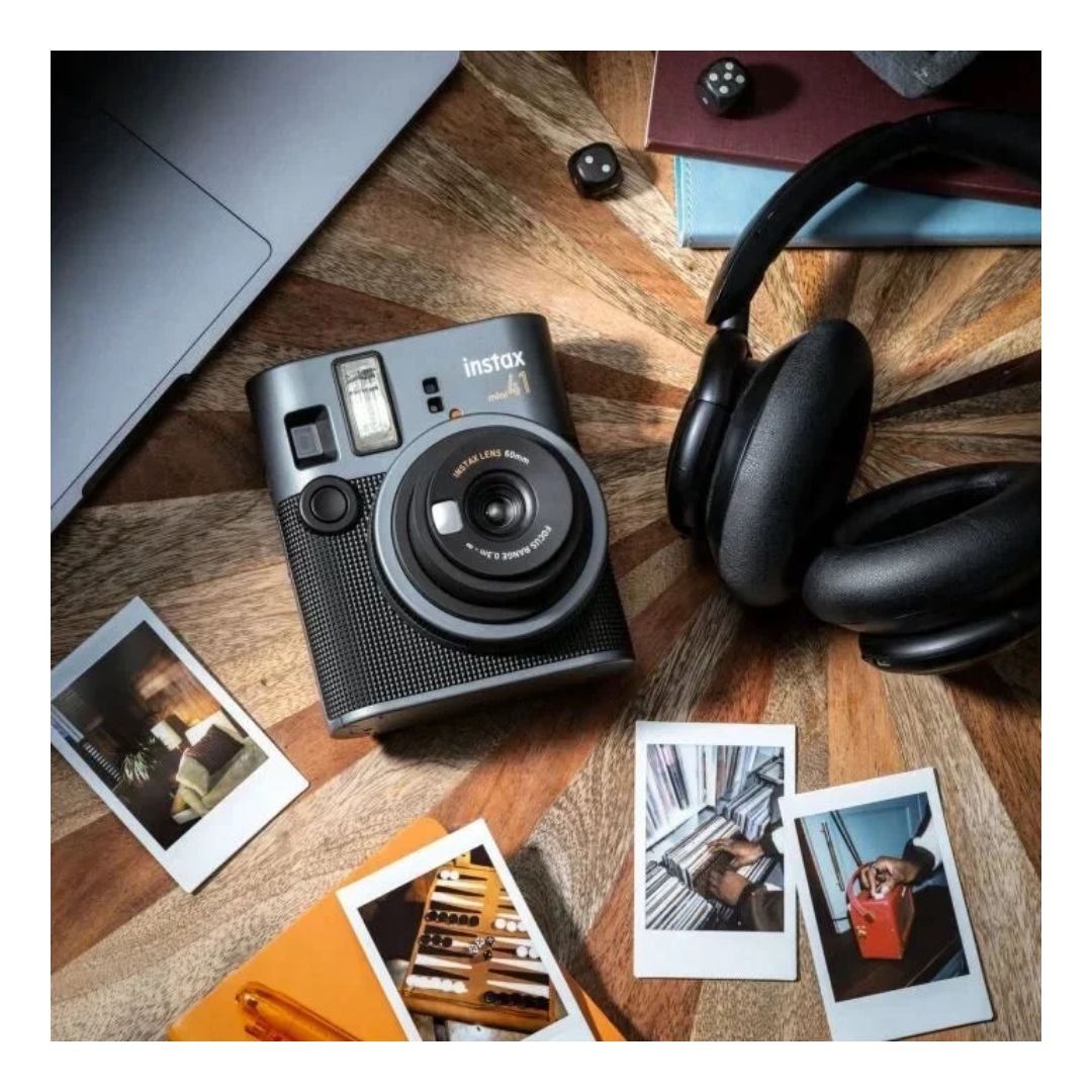 Fujifilm Instax Mini 41 Instant Camera – Retro Style with Automatic Exposure & Easy Selfie Mode