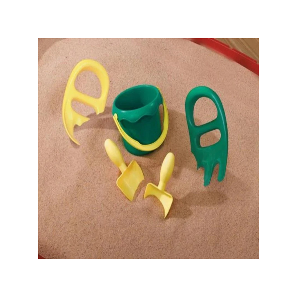 Step2 Naturally Playful Sand table