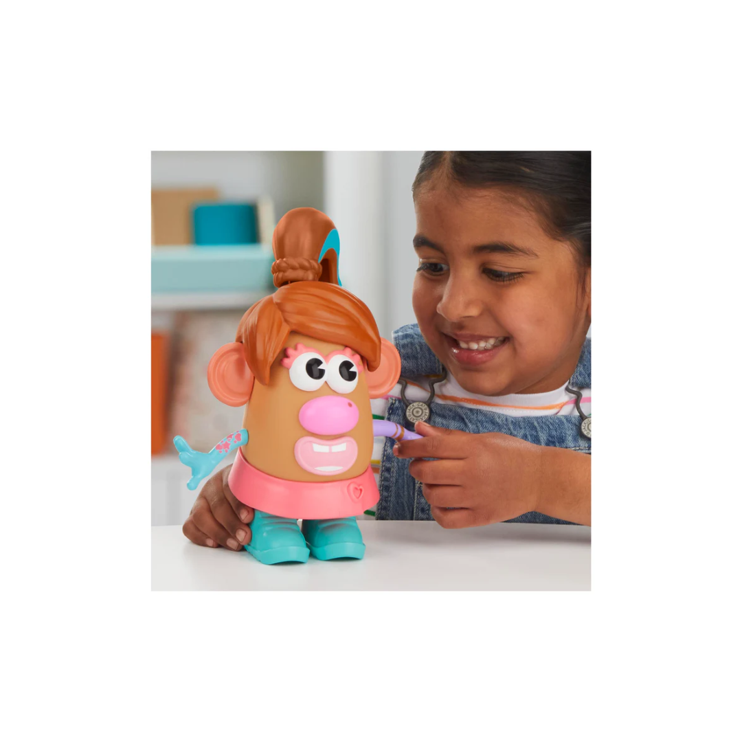 Hasbro Potato Head Express Yourspud Playset with 1 Potato Body and 32 Accessories