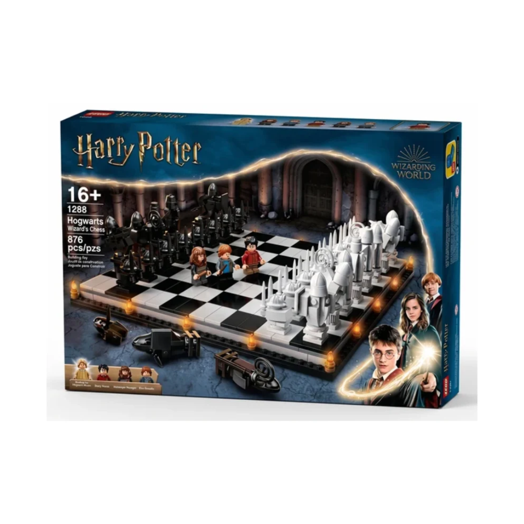 Harry Potter Hogwarts Wizard’s Chess Building Set – 876 Pcs 16+ Years