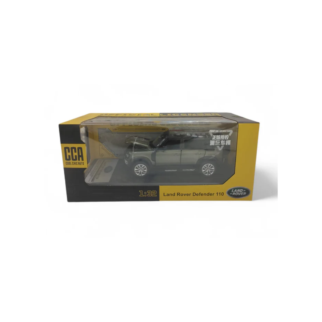 CCA 1:32 Land Rover Defender 110 Die-Cast Car Assorted Color