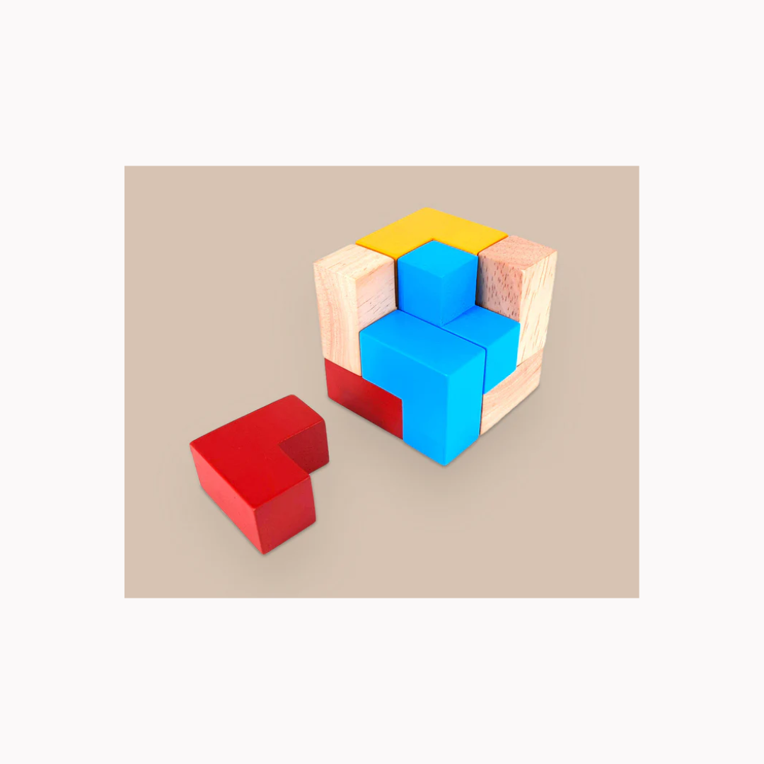 Shumee Colourful Wooden Puzzle Cube With 9 L-Shaped Blocks (4+ Years)