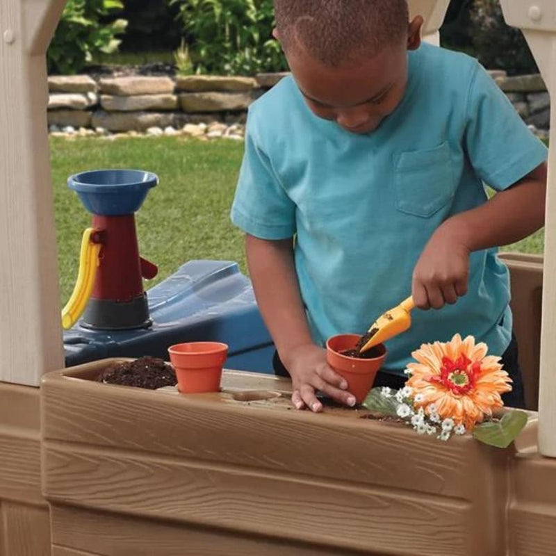 Step2 Great Outdoor Playhouse