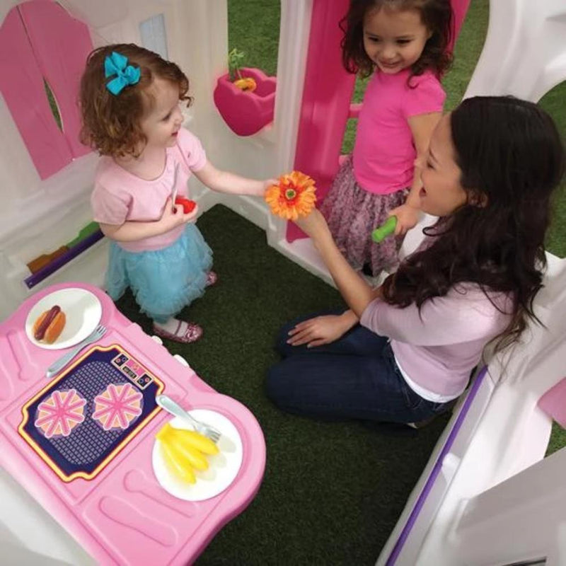 Step2 Sweetheart Playhouse