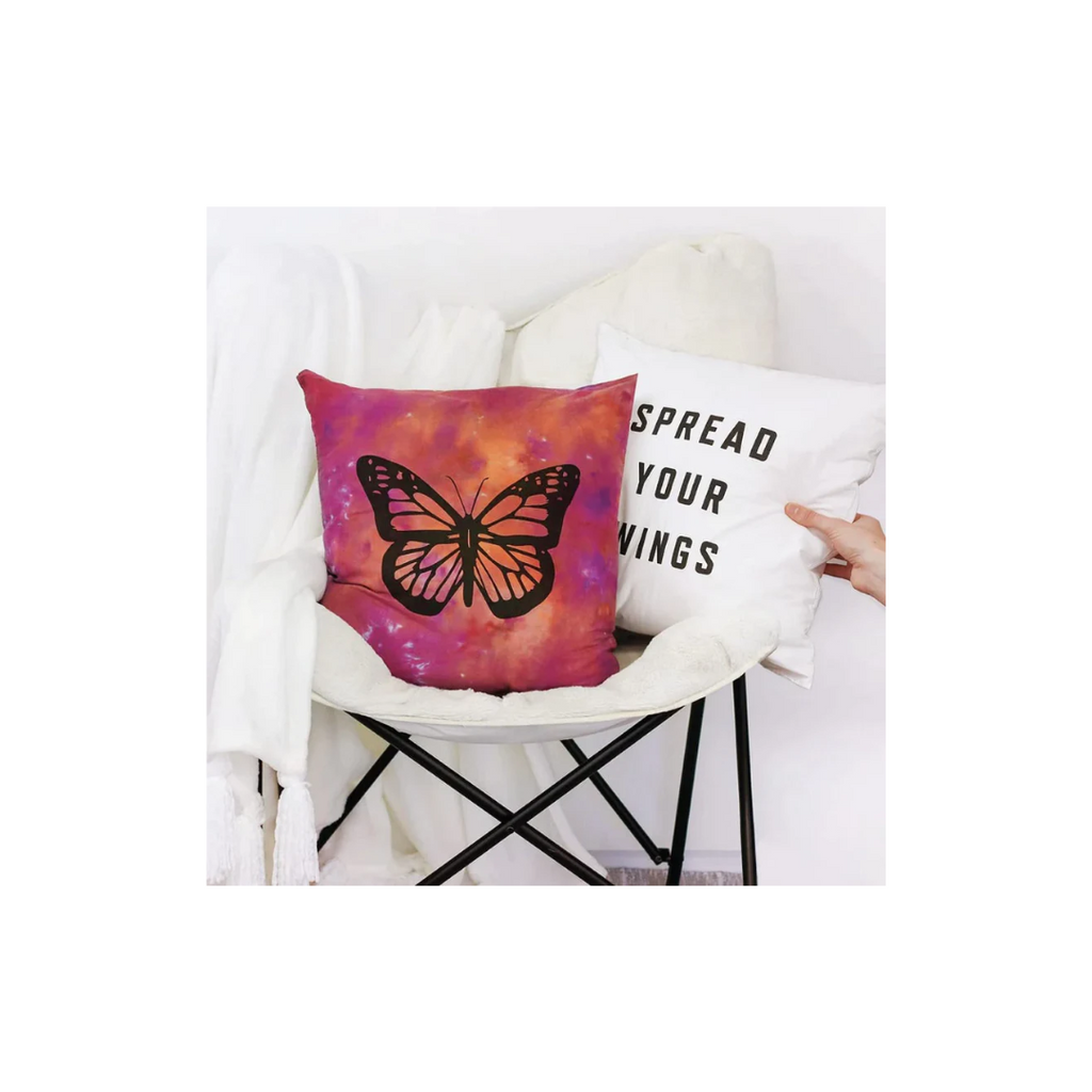 Doodle Hog Spread Your Wings Tie Dye Pillow kit