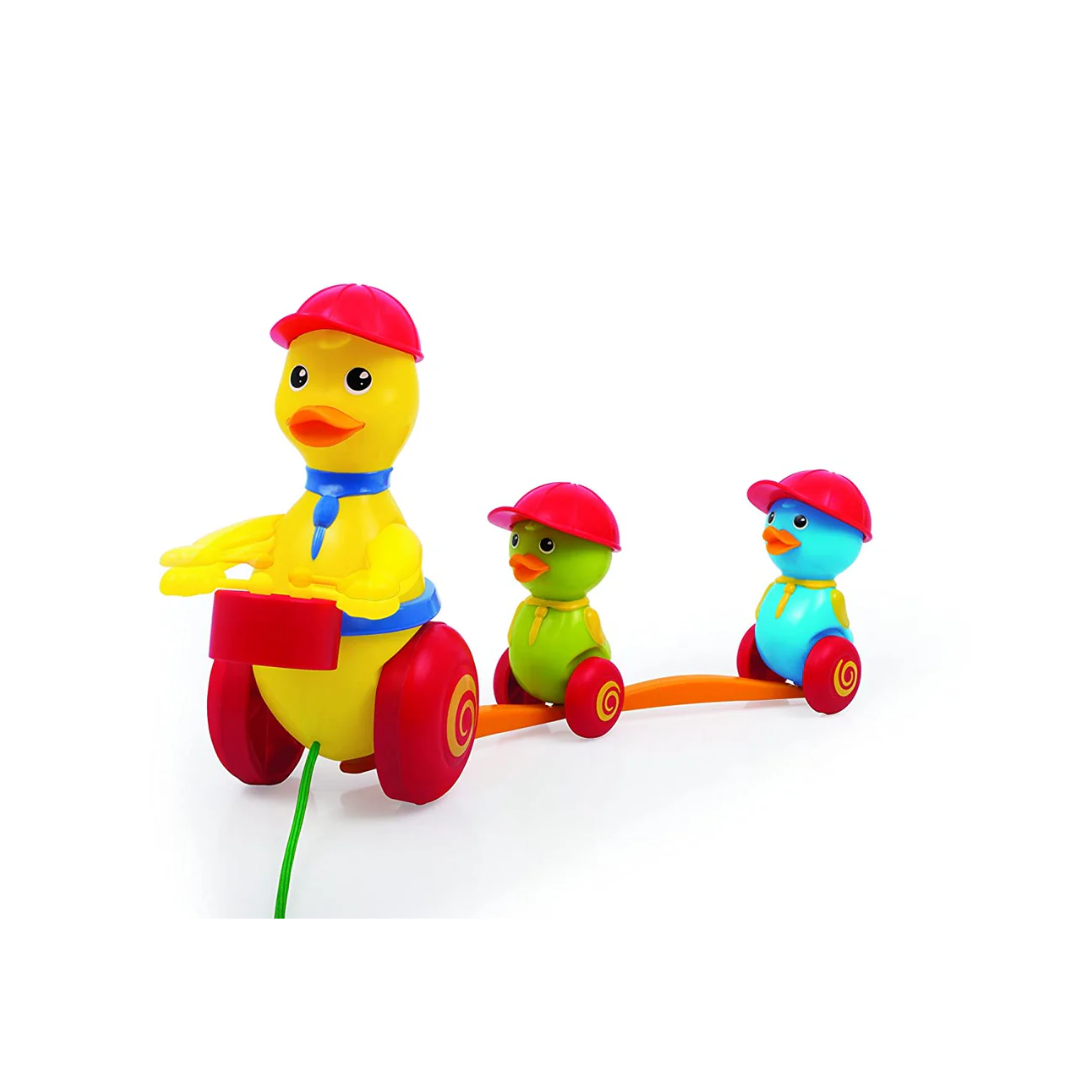 Funskool Giggles Duck Parade , 2 In Pull Along Toy