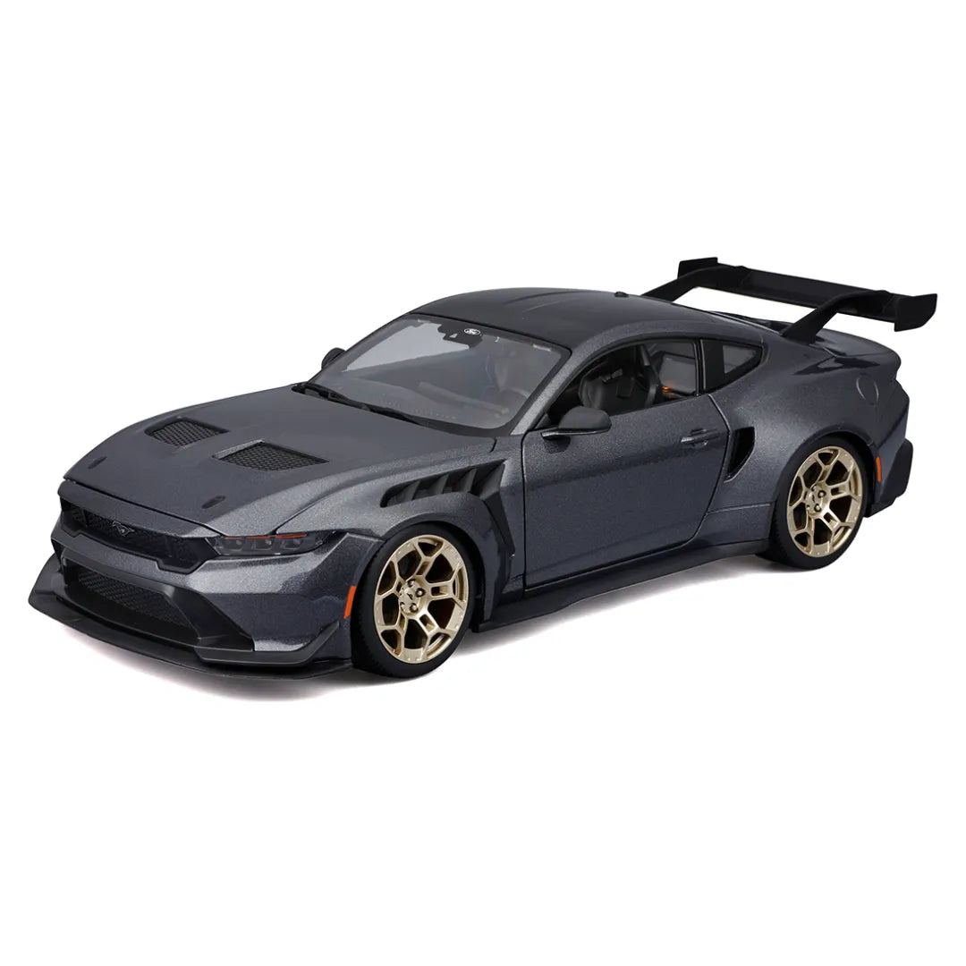 Maisto 1:18 Scale 2025 Ford Mustang GTD Diecast Scale Model – Grey