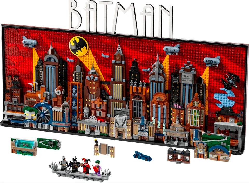 Batman Gotham City Building Blocks Set 4210 Pieces M7976 Super Hero Display Model